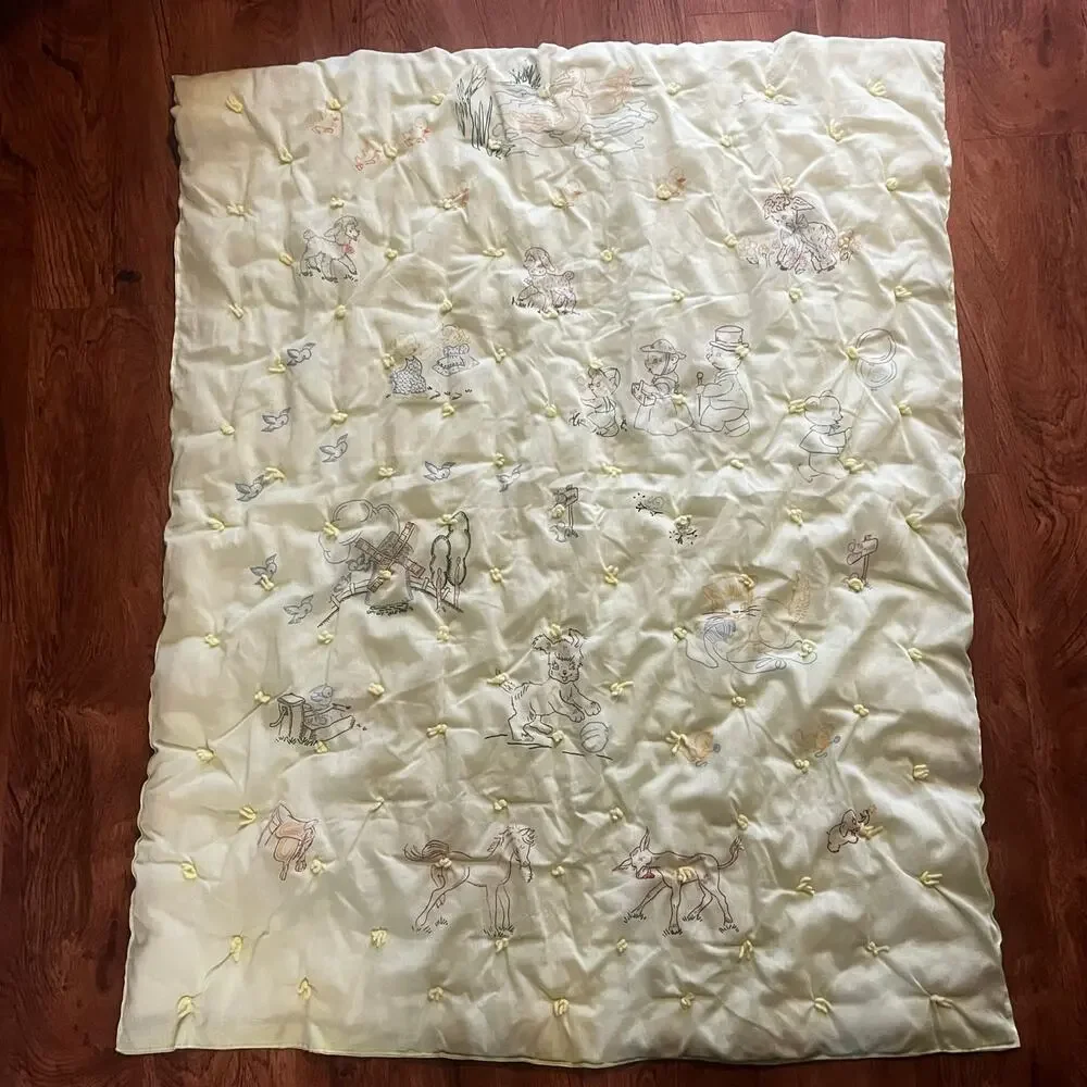 Vintage Green Baby Crib Quilt‎ 52x39 Hand Tied Animal Nursery Blanket Cats Ducks